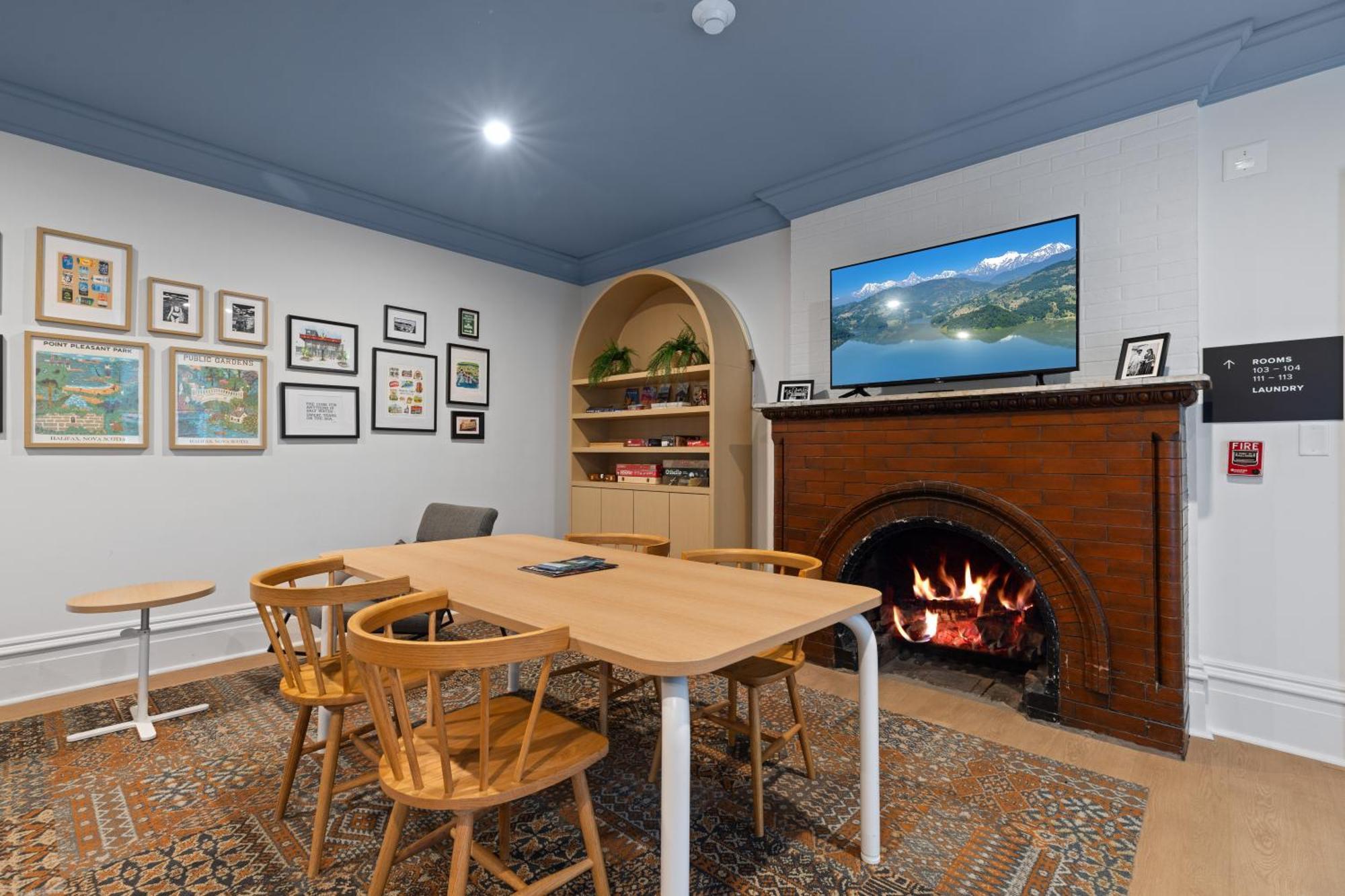 Hi Halifax Heritage House Hostel Bagian luar foto